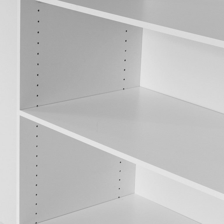 Set of 3 Shelves - Narrow in White.