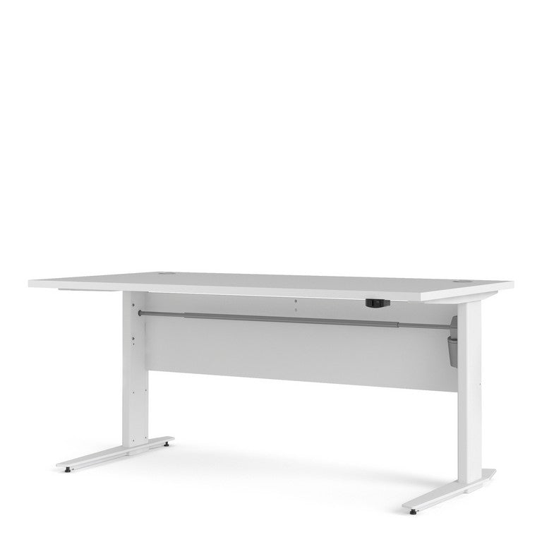 Prima Desk 150 cm with Height adjustable legs with electric control.