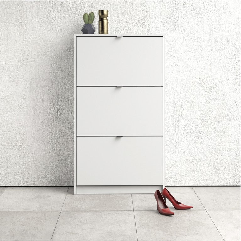 Shoe cabinet w. 4 tilting doors and 2 layers + 1 mirror door