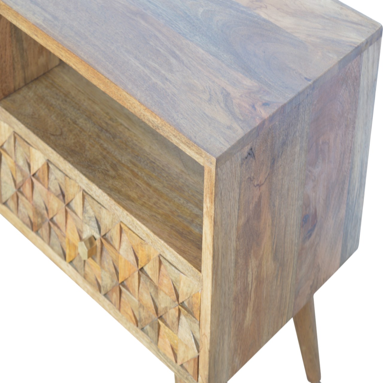 Carved Diamond Media Unit